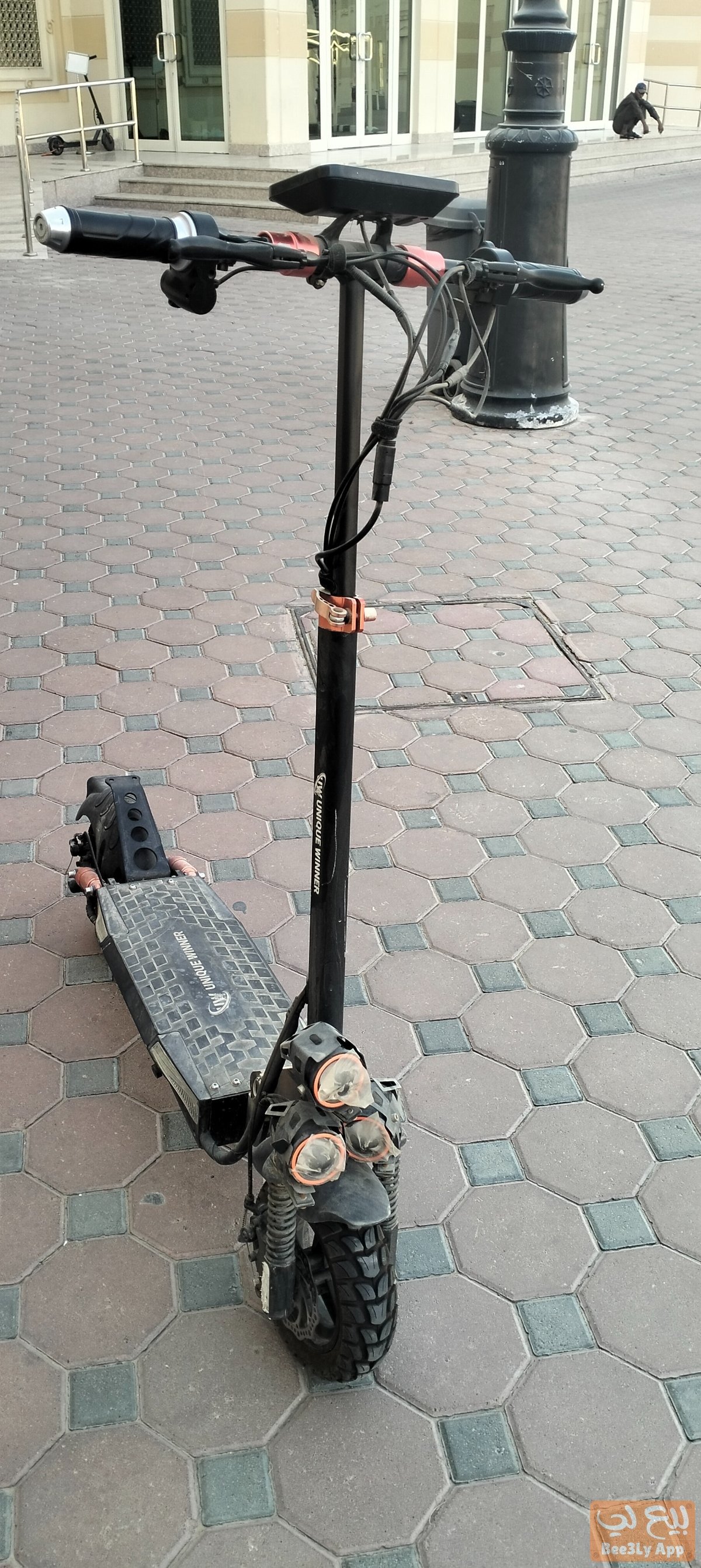 سكوتر كهربائيّة حجم كبير ، سريعة ، مستعملة قليلا فقط  700 درهم فقط  Large electric scooter, fast, on 2